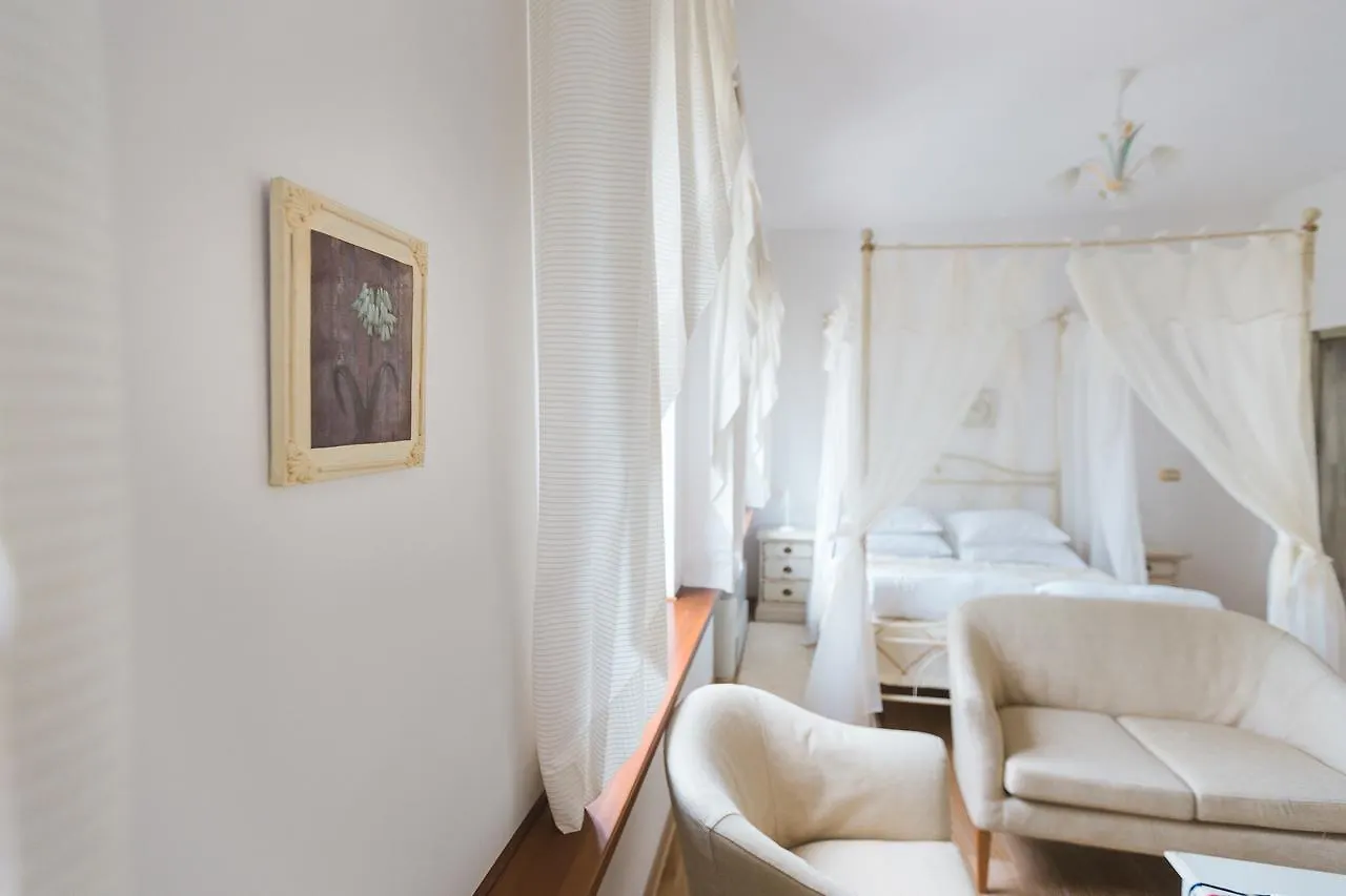 Palazzo Angelica B&B Adults Only Oprtalj 4*,